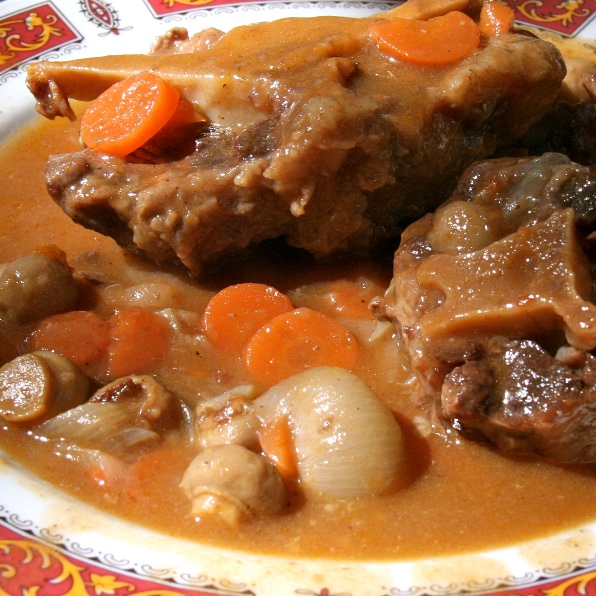 Rabo de toro estofado